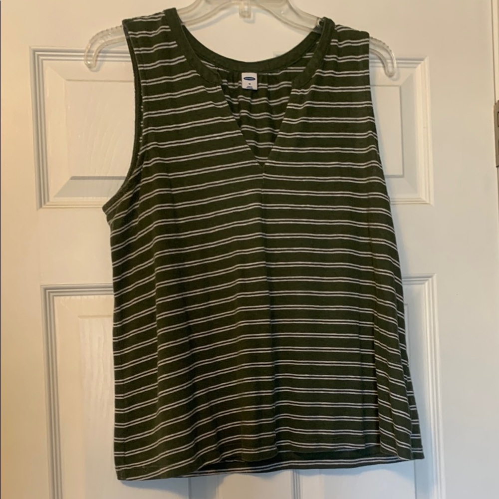 Women’s Old Navy Striped Geeen Tank